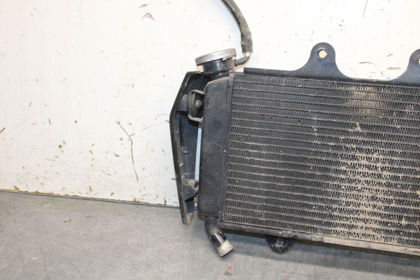13-16 KTM 390 DUKE ENGINE RADIATOR MOTOR COOLER COOLING RADIATER BB748
