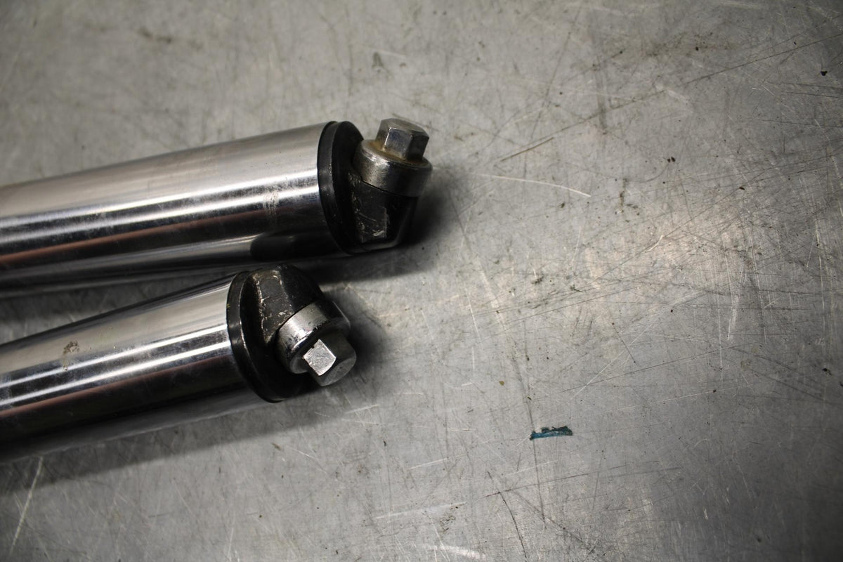 1982 Suzuki GS1100GL FRONT FORKS SHOCK SUSPENSION SET PAIR BB30