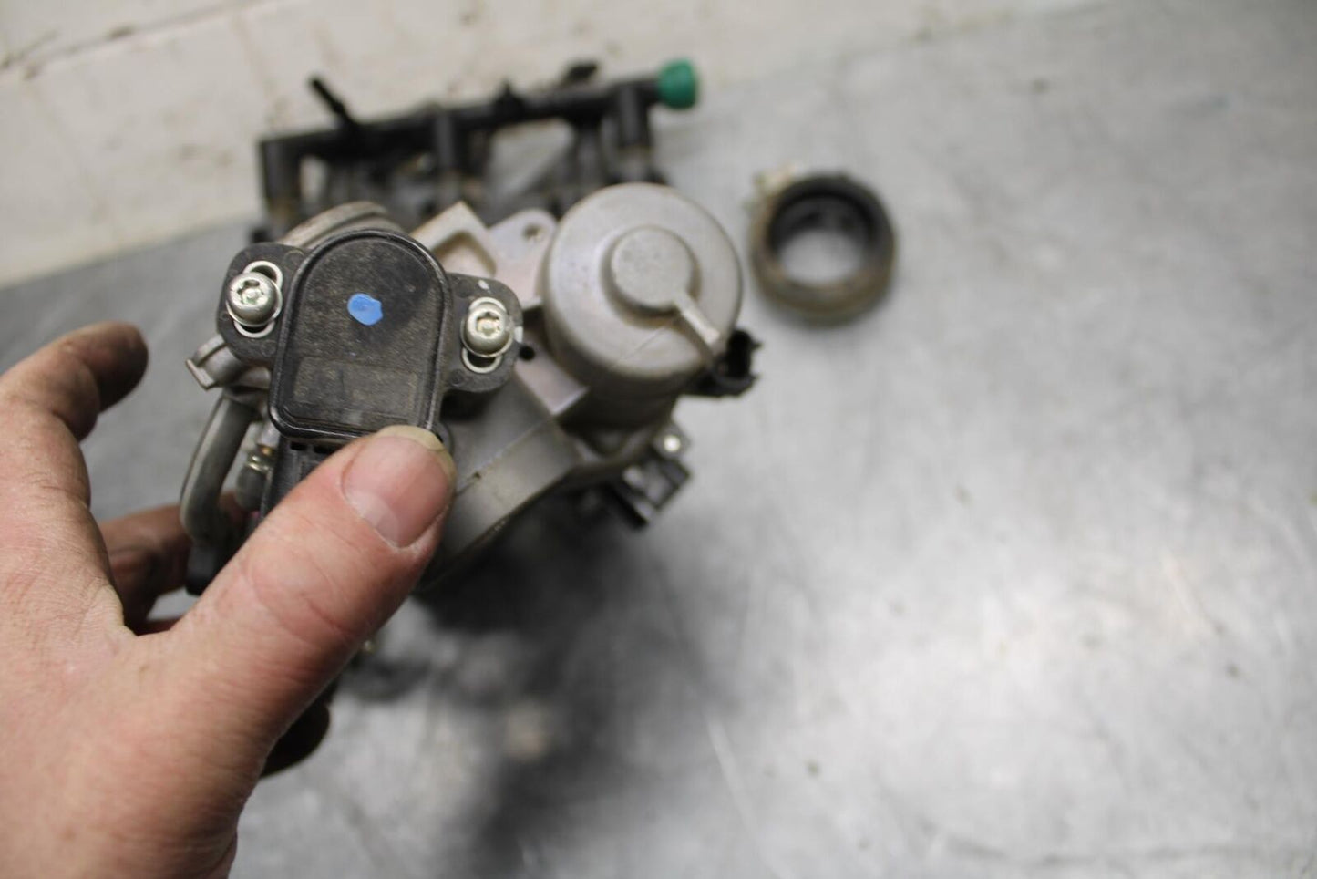 17-19 YAMAHA FZ09 MAIN FUEL INJECTORS / THROTTLE BODIES BB480