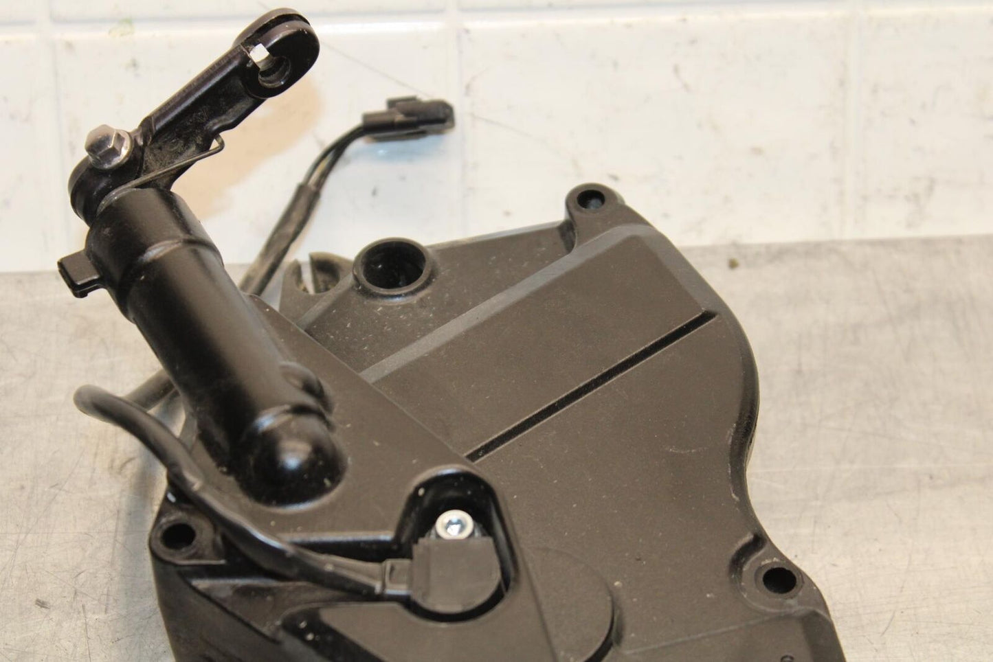 2015 Suzuki GSXR750 ENGINE SPROCKET COVER BB595