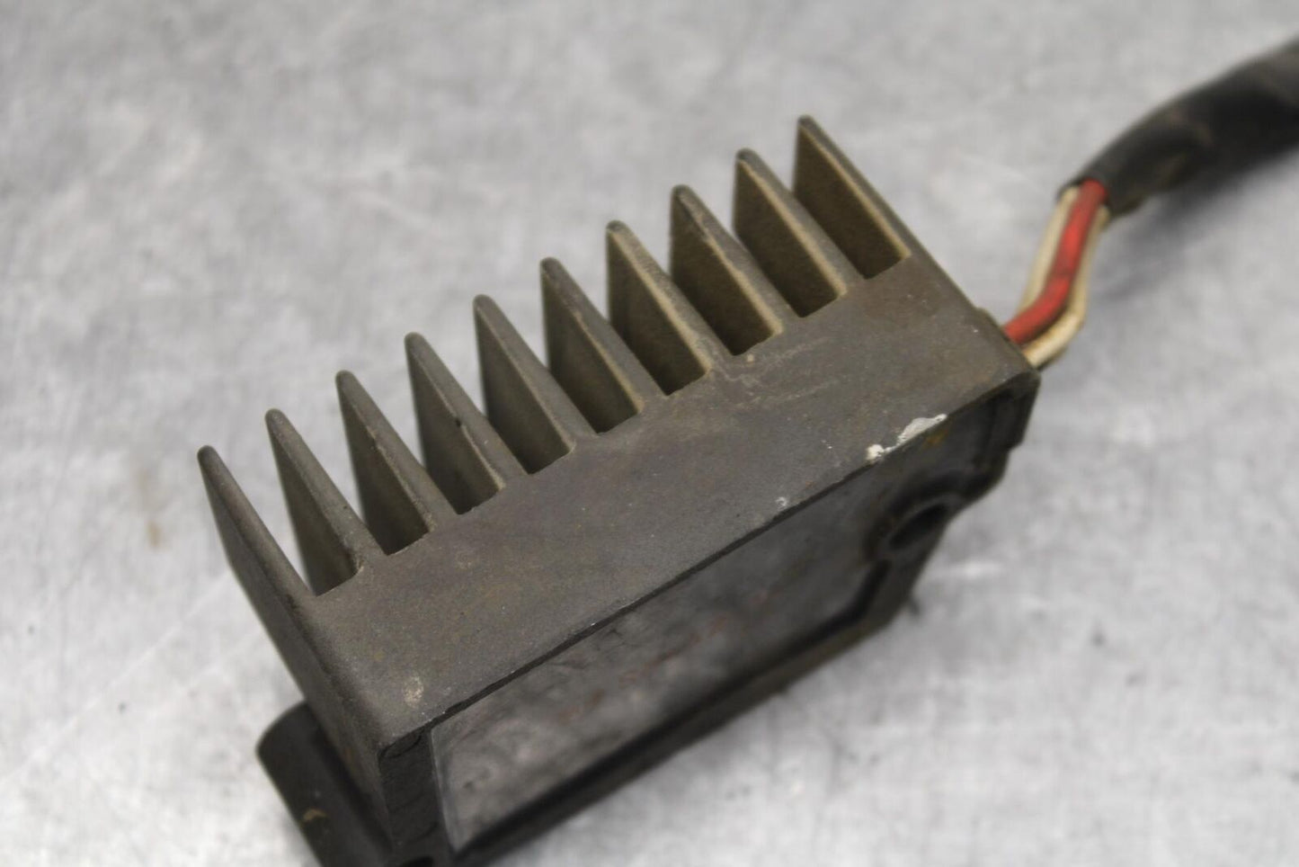 93-07 YAMAHA VMAX 1200 RECTIFIER VOLTAGE REGULATOR BB634