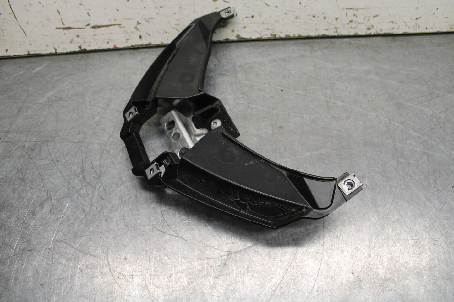 21-24 APRILIA TUONO 660 FACTORY CENTER REAR BACK TAIL FAIRING COWL BB733