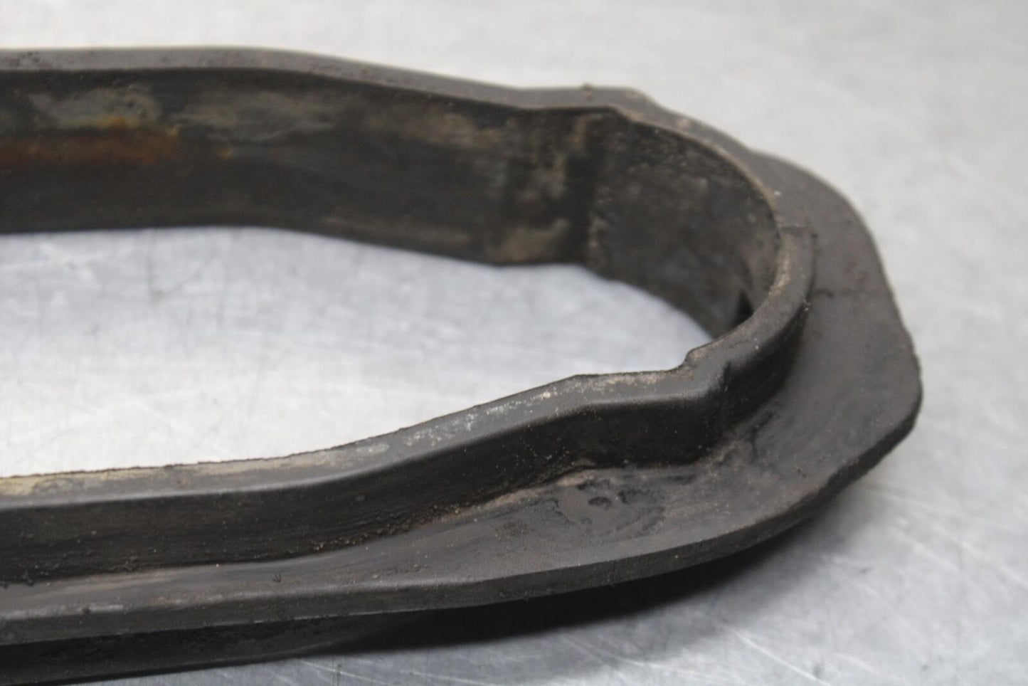 97-03 HONDA SHADOW ACE 750 VT750C SWINGARM CHAIN BUFFER SLIDER GUIDE BB618