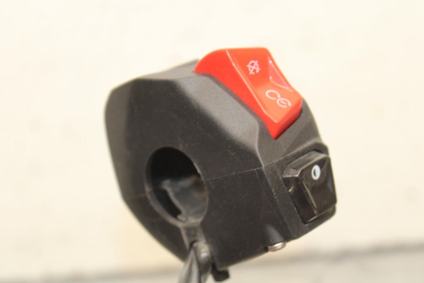 20-23 APRILIA RS660 RIGHT CLIP ON HANDLE KILL OFF START SWITCH BB643