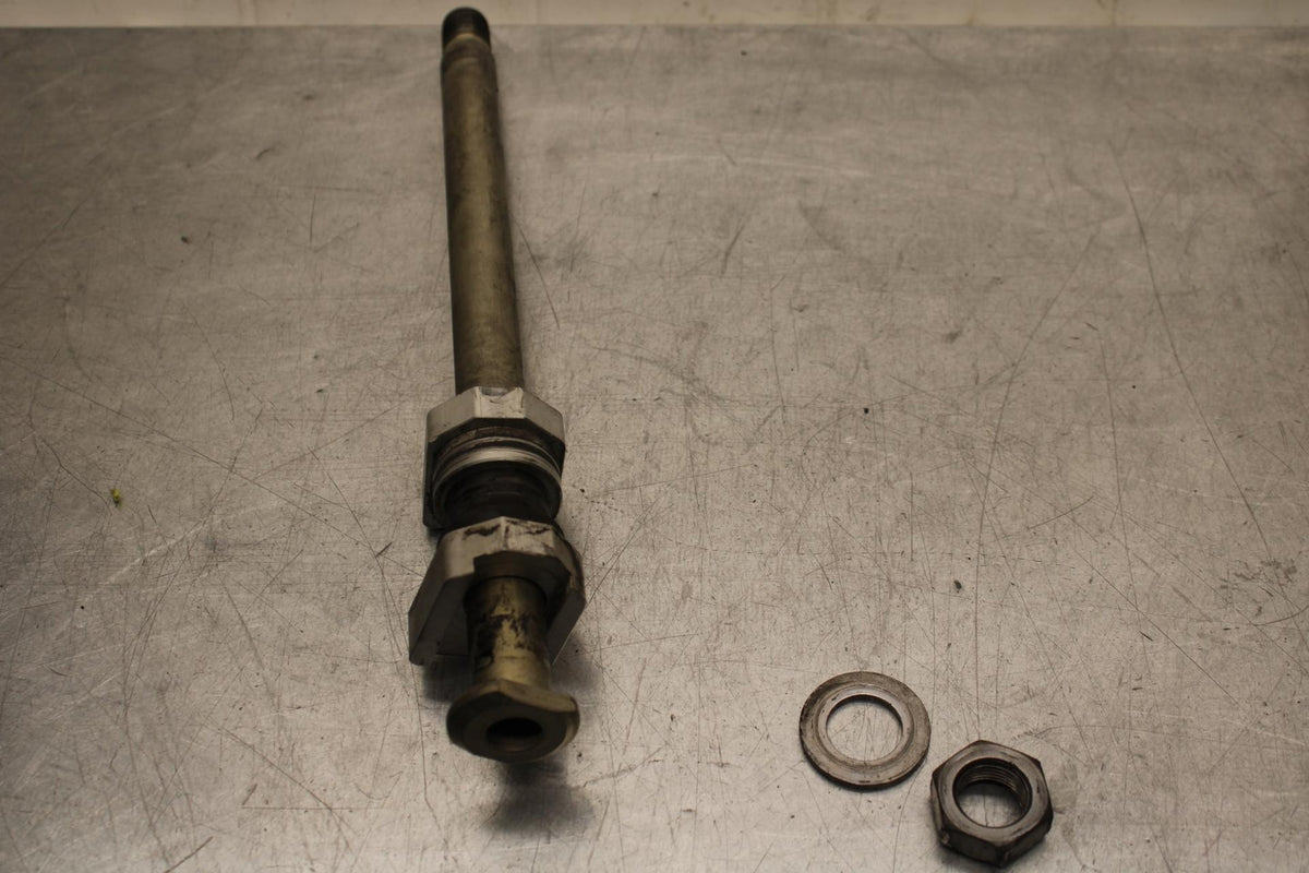 2012 Triumph Daytona 675R REAR AXLE BACK WHEEL RIM PIVOT BOLT AXEL BB589