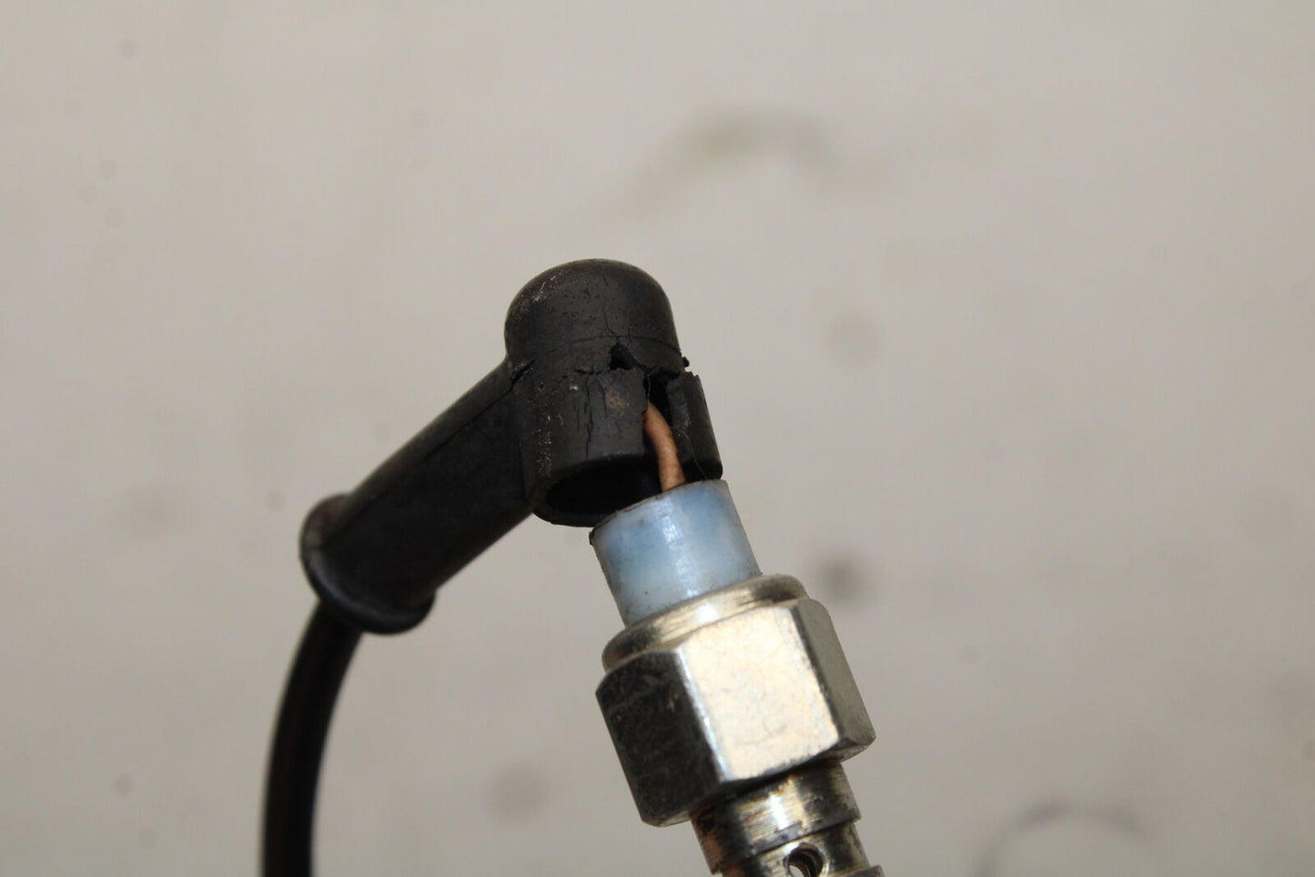 16-24 KTM 390 RC REAR BACK BRAKE SENSOR BB649