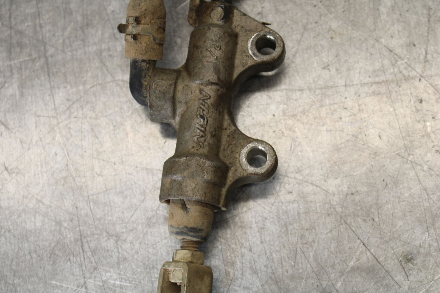 01-05 YAMAHA RAPTOR 660R REAR BACK BRAKE MASTER CYLINDER W RESERVOIR BB695