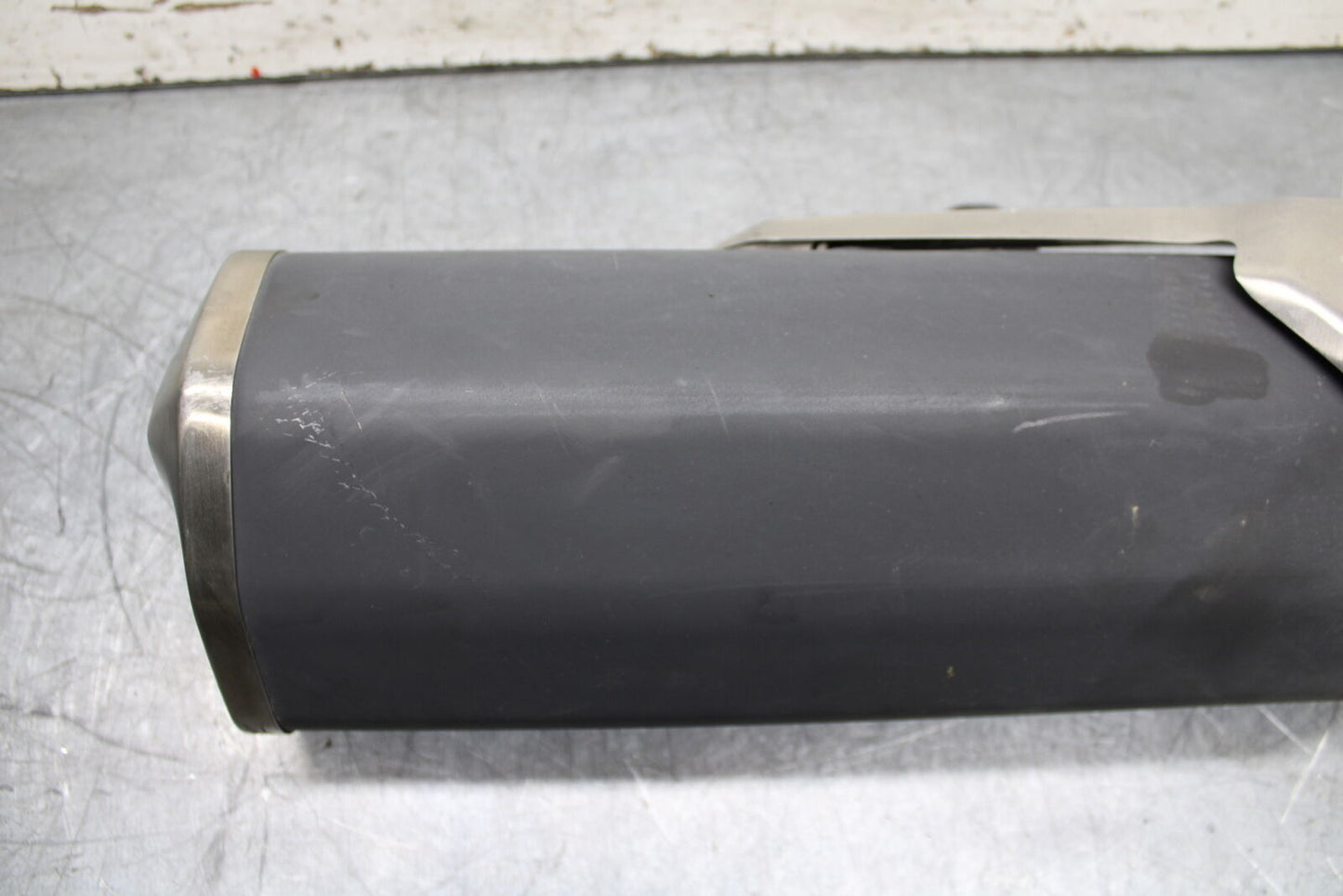 19-22 KAWASAKI Z400 EXHAUST PIPE MUFFLER SLIP ON CAN SILENCER BB708
