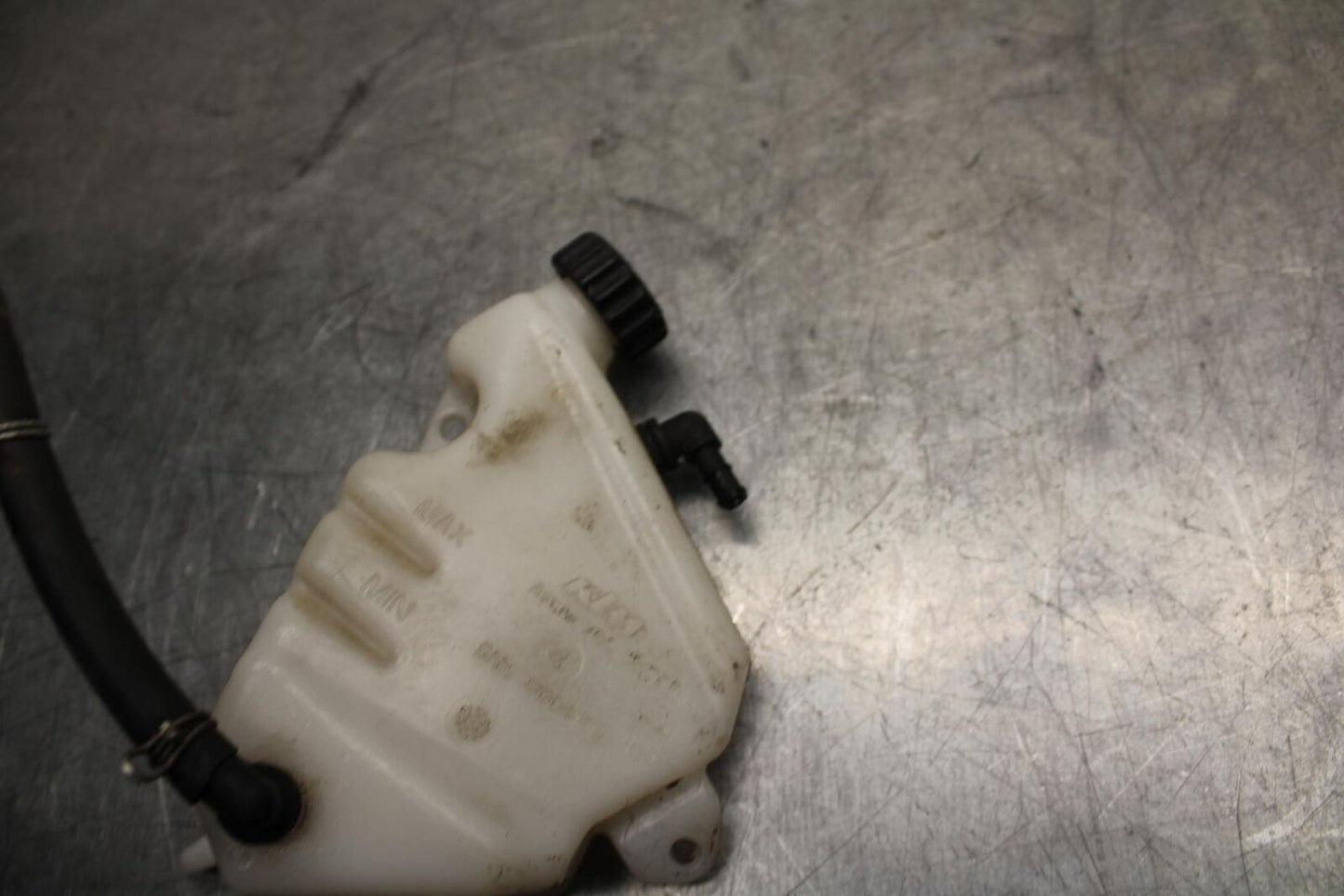 16-18 KTM 690 DUKE COOLANT WATER TANK RESERVOIR BOTTLE BB631