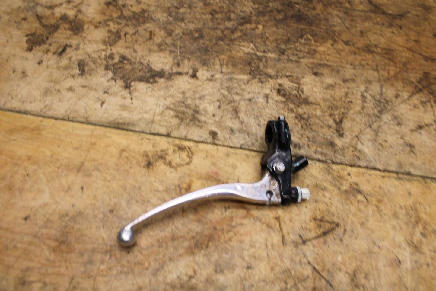 16-18 HONDA CBR500R CLUTCH PERCH MOUNT WITH LEVER BB345