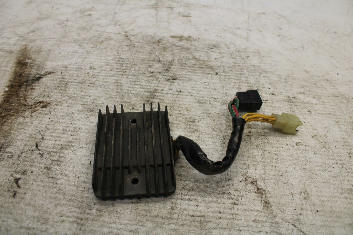 17-20 DUCATI MONSTER 797 RECTIFIER VOLTAGE REGULATOR 54040111c BB309