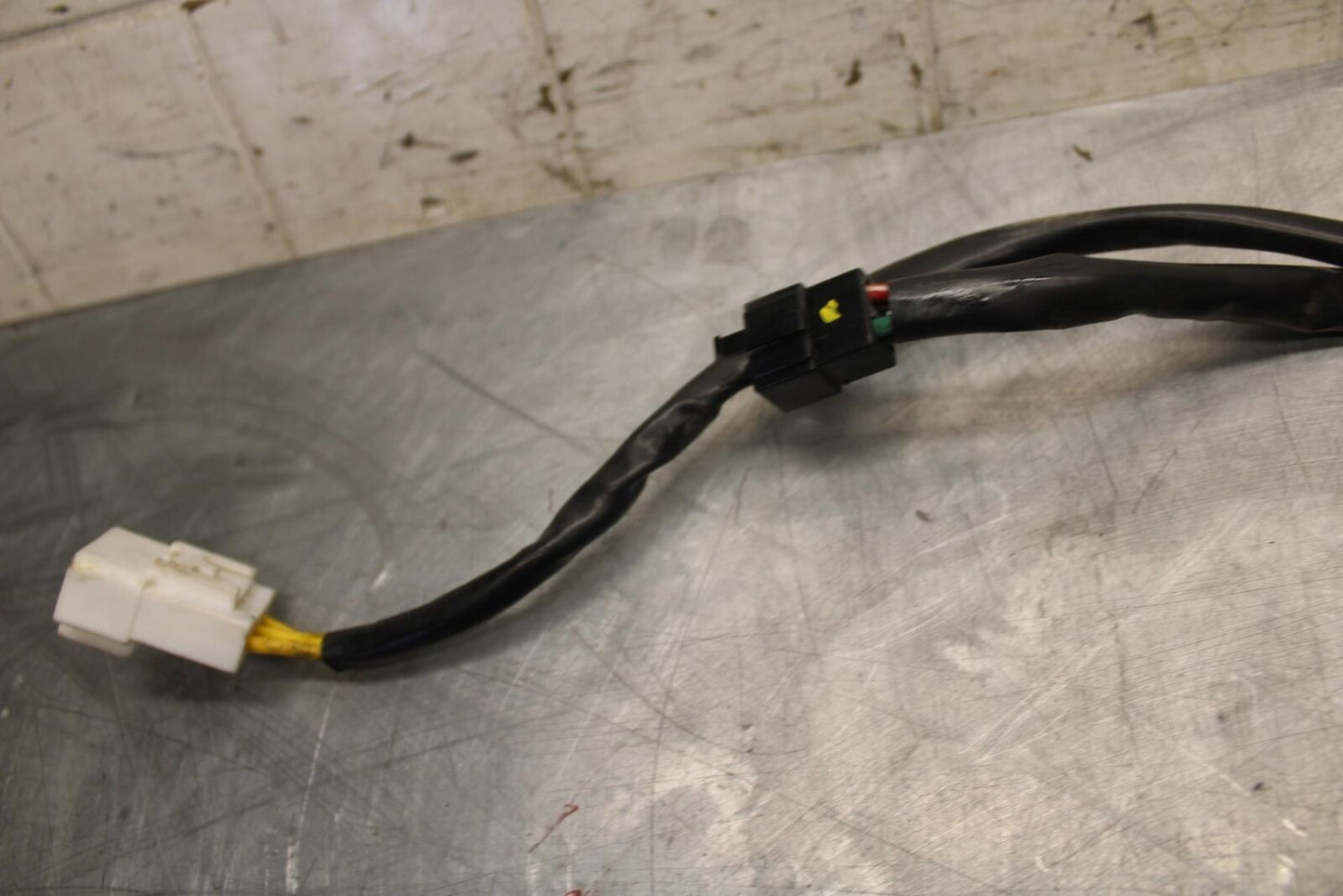2010 Aprilia RSV1000R RECTIFIER VOLTAGE REGULATOR BB513