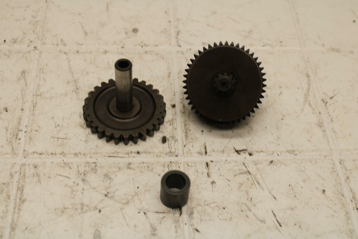 98-03 SUZUKI TL1000R ENGINE MOTOR IDLER IDLING GEAR BB23