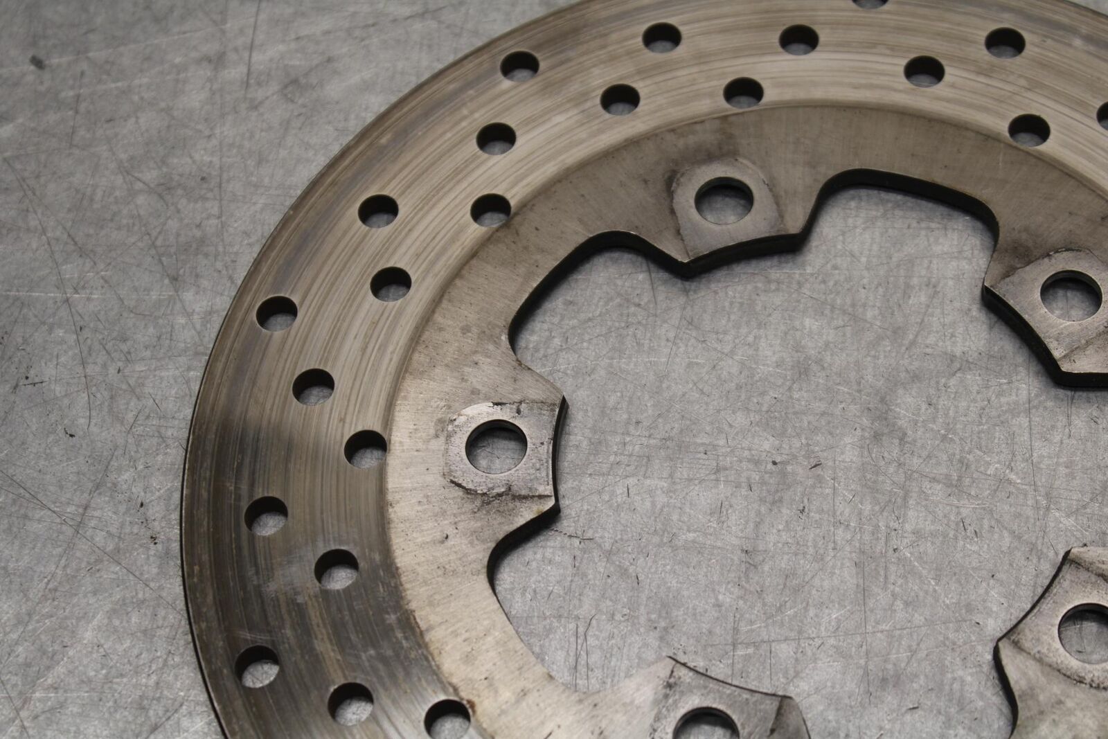 01-03 SUZUKI GSXR600 REAR ROTOR BACK BRAKE DISC 69211-33E00 BB639