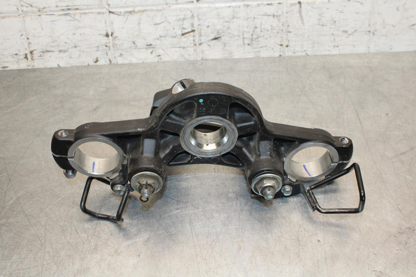 2014 Kawasaki Ninja 650 EX650E FORKS UPPER TRIPLE TREE 44039-0121-18R BB569