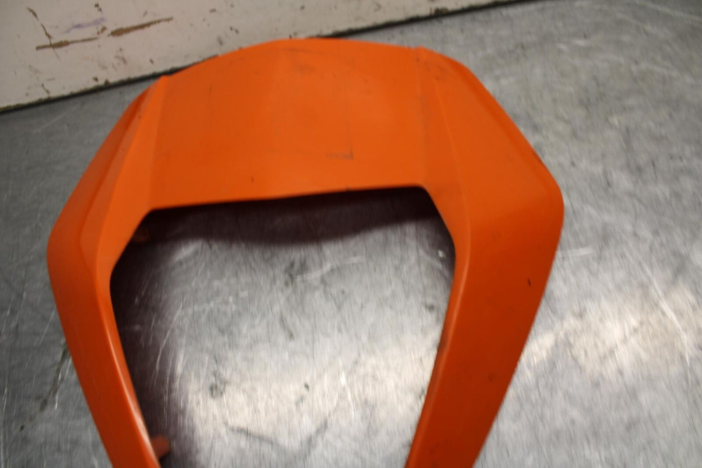 16-18 KTM 690 DUKE ORANGE FRONT UPPER NOSE FAIRING COWL SHROUD BB631