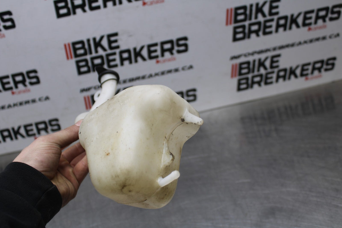 08 HONDA CBR125R COOLANT WATER TANK RESERVOIR BOTTLE BB804