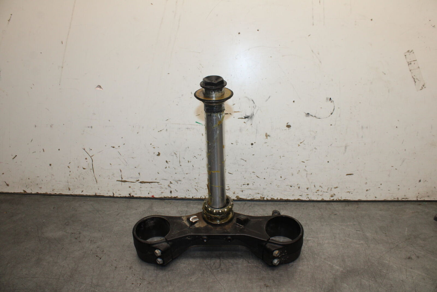 21-24 KTM 890 ADVENTURE R FRONT FORKS CLAMP LOWER TRIPLE TREE STEM BB723