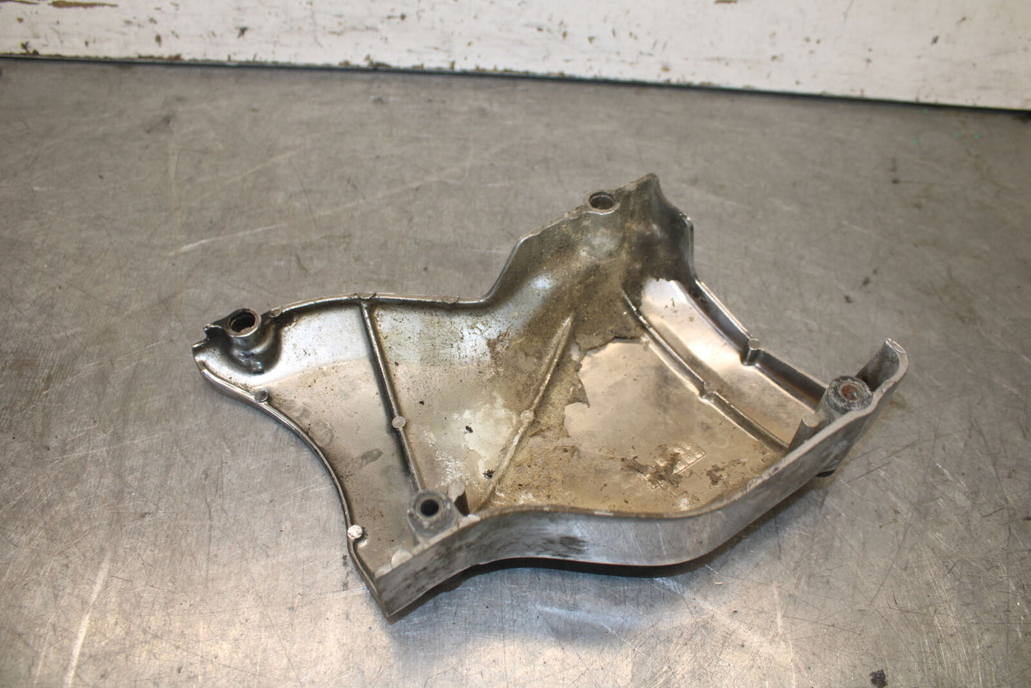 87-03 SUZUKI INTRUDER 1400 VS1400GLP ENGINE SPROCKET COVER BB702
