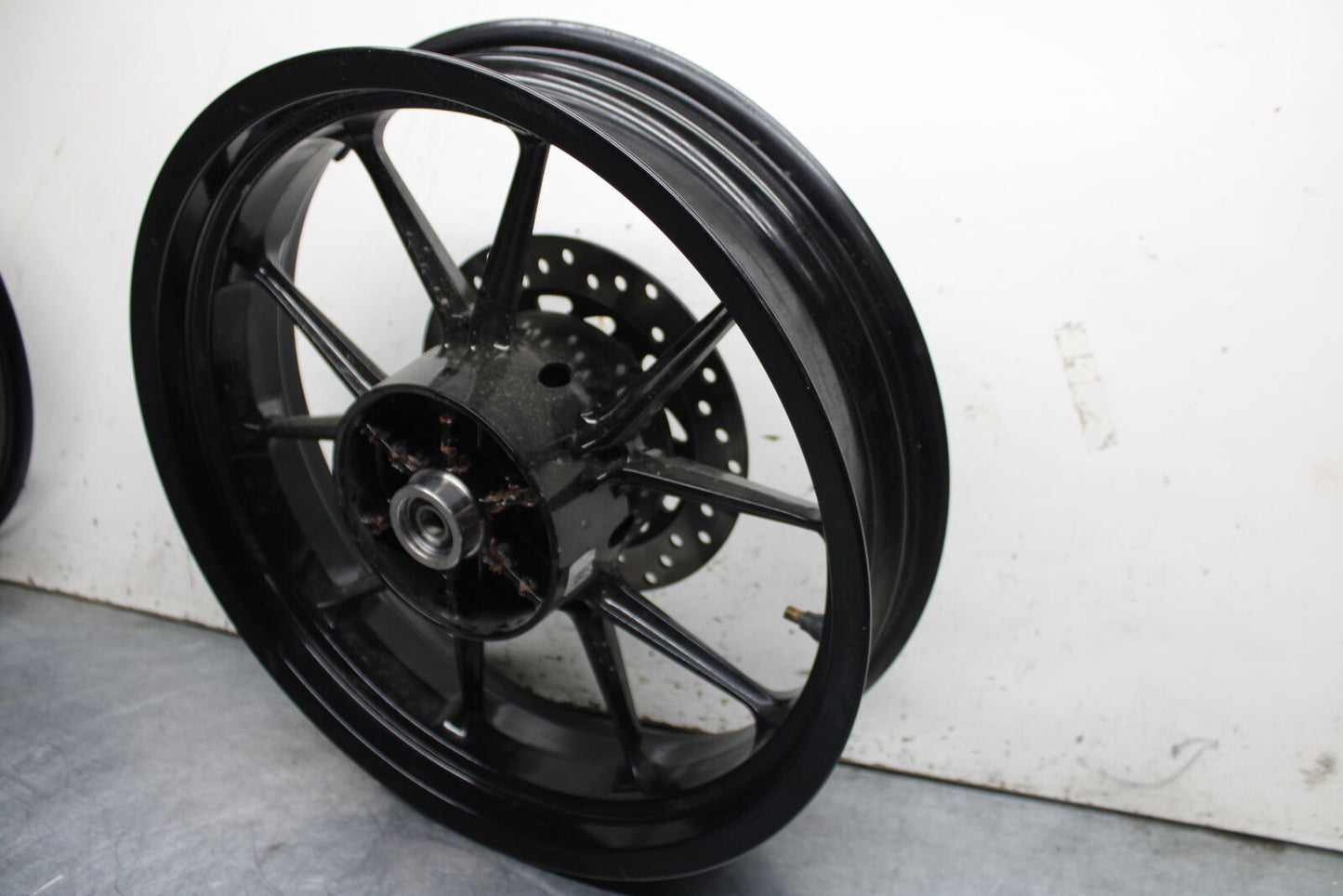 17-24 KTM 390 DUKE REAR WHEEL BACK RIM BB734
