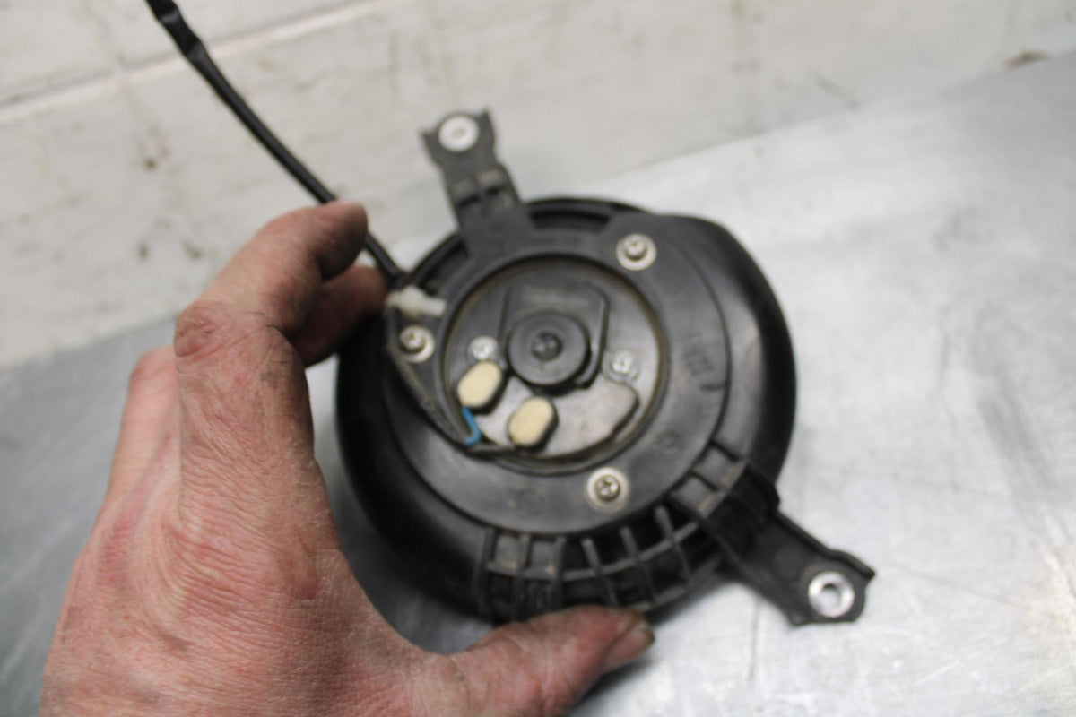 17-23 SUZUKI GSXR 250 GSX250RL8 RADIATOR MOTOR COOLER FAN RADIATER BB490