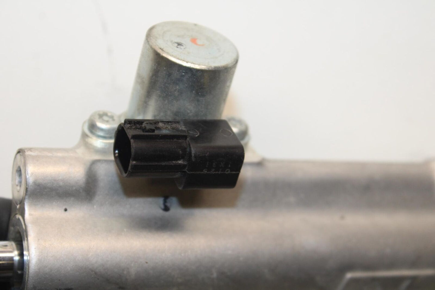 2011 Suzuki GSXR600 STEERING DAMPER STABILIZER 51750-21H10 BB605