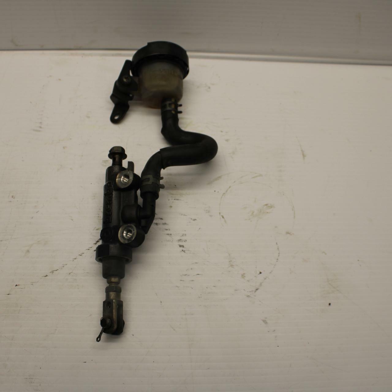 96 YAMAHA YZF750R REAR BREMBO BRAKE MASTER CYLINDER W RESERVOIR BB237