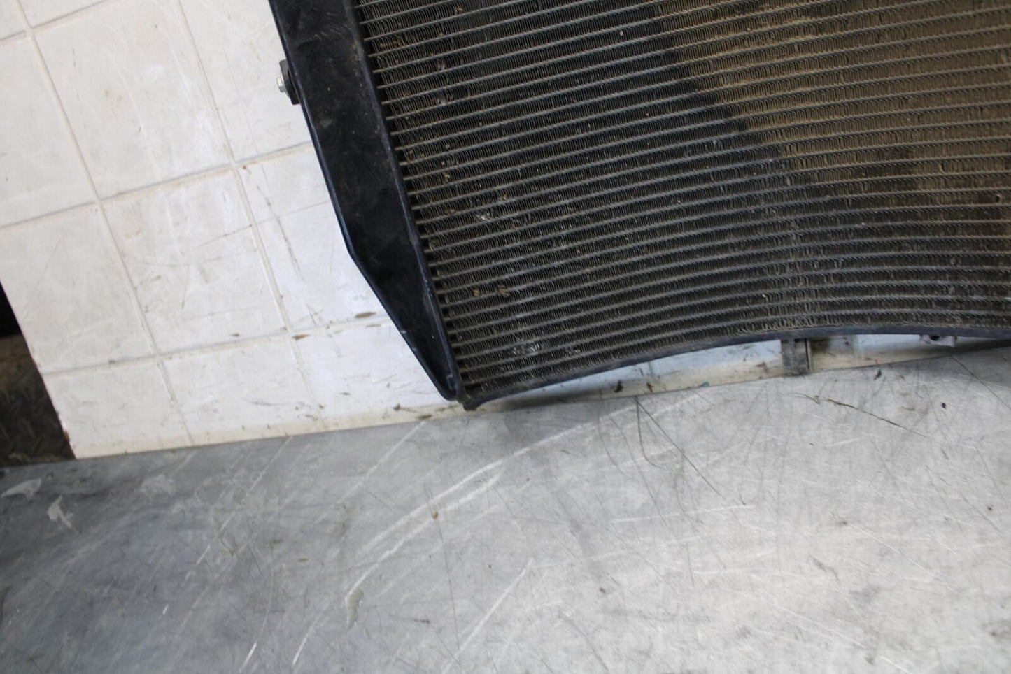2011 Honda CBR600RR ENGINE RADIATOR COOLER COOLING RADIATER 19010-MFJ-305 BB520