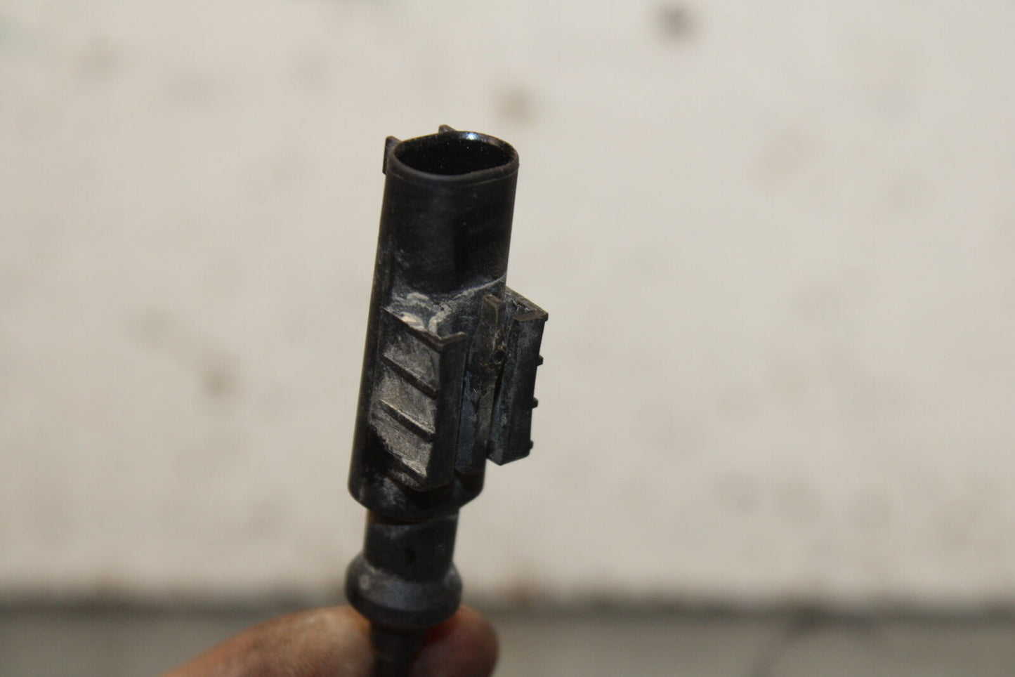 21-24 KTM 890 ADVENTURE R FRONT ABS BRAKE SENSOR BB723