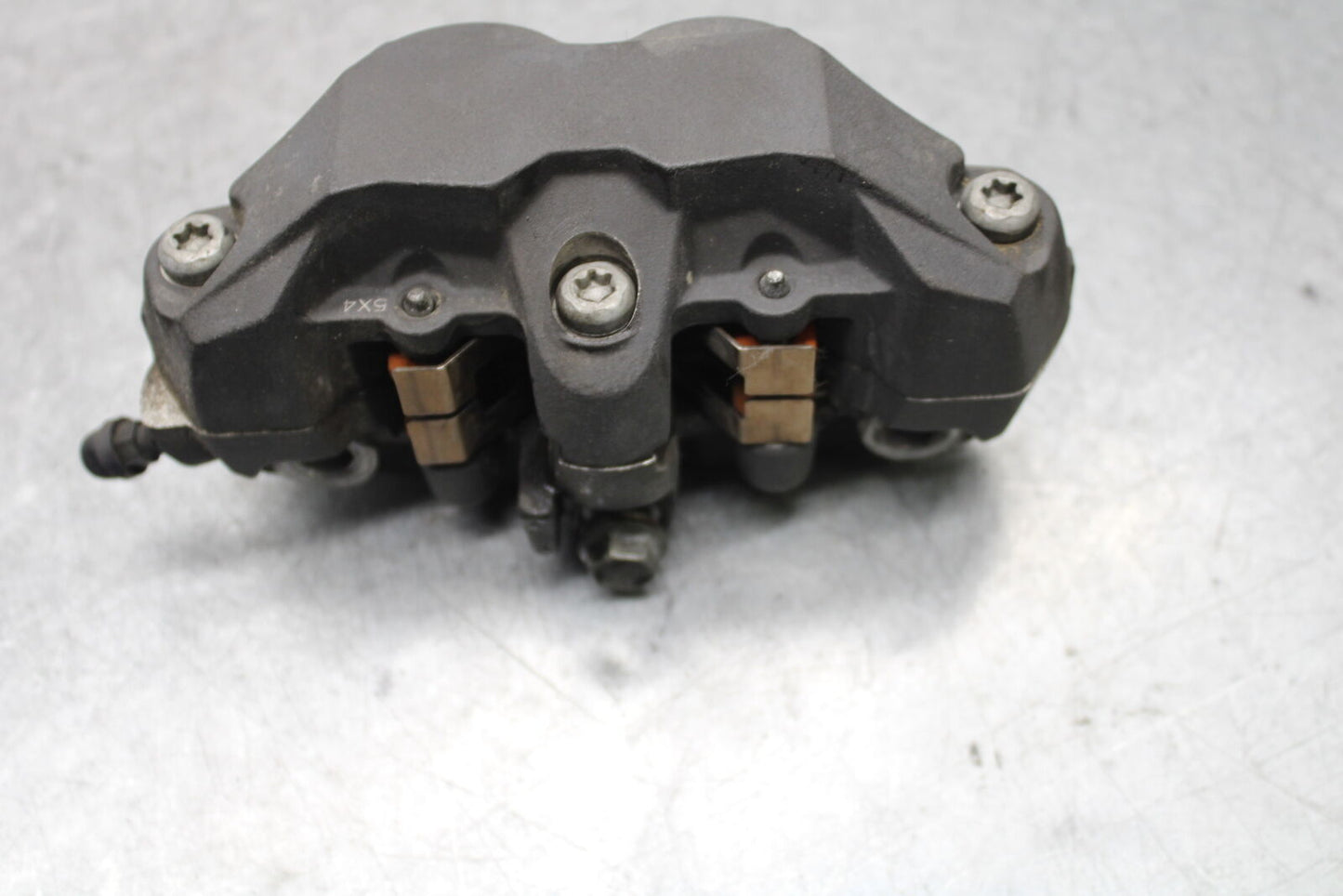 05-06 SUZUKI GSXR1000 RIGHT LEFT FRONT BRAKE CALIPER SET PAIR CALIPERS BB663