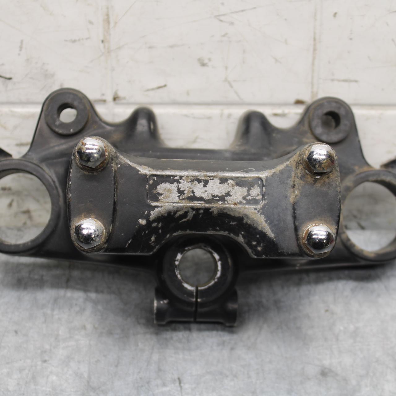 1982 Suzuki GS1100ES FORKS UPPER TRIPLE TREE CLAMP BB55