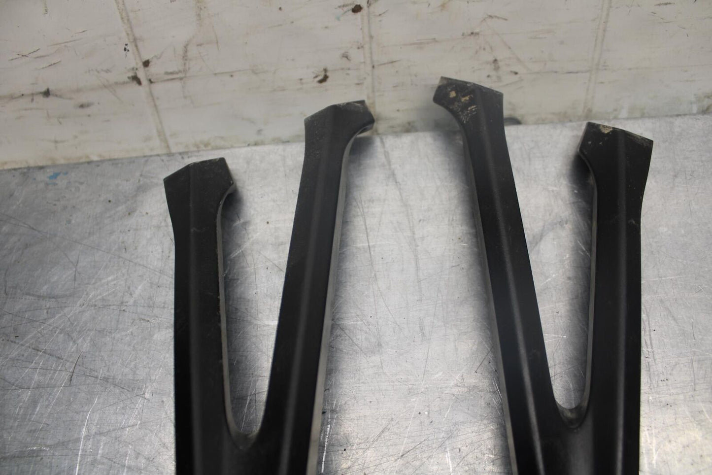 15-21 SUZUKI GSXR600 REAR BACK PASSENGER PEG SET PAIR BB460