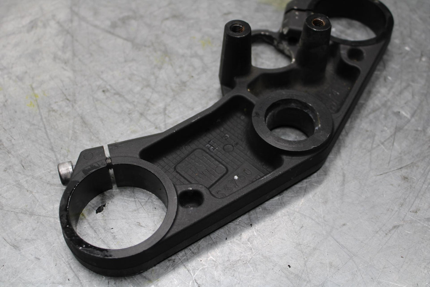 2006 Suzuki GSXR600 FORKS UPPER TRIPLE TREE CLAMP BB447