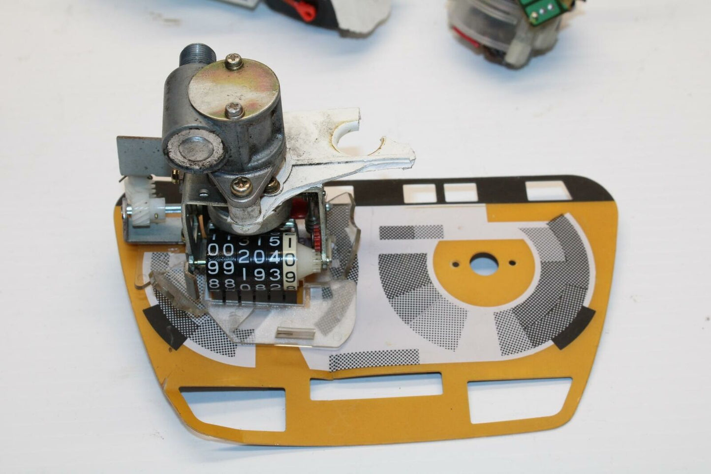 86 SUZUKI GS750ES SPEEDO TACH GAUGES DISPLAY CLUSTER PARTS ONLY BB233