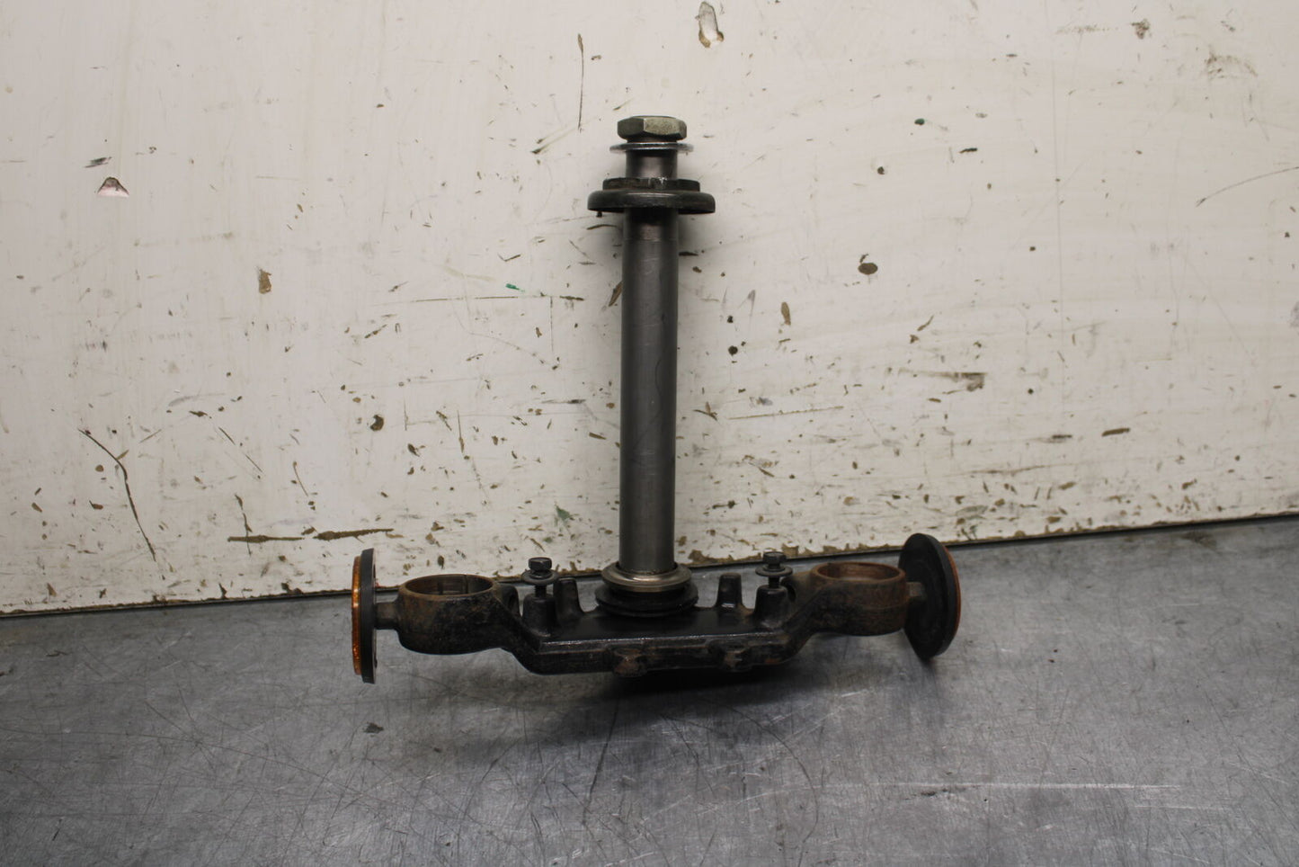 79-82 HONDA CB650 FRONT FORKS CLAMP LOWER TRIPLE TREE STEM BB107