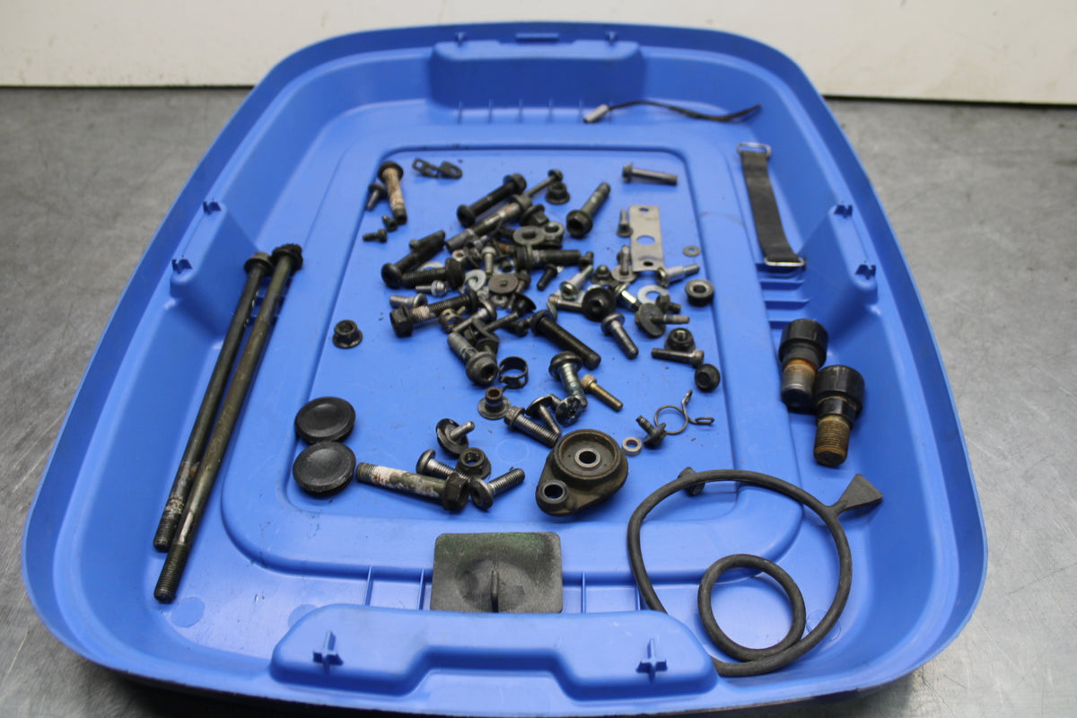 03-05 YAMAHA YZF R6 MOUNTING BOLTS HARDWARE MOTOR SCREWS BB751