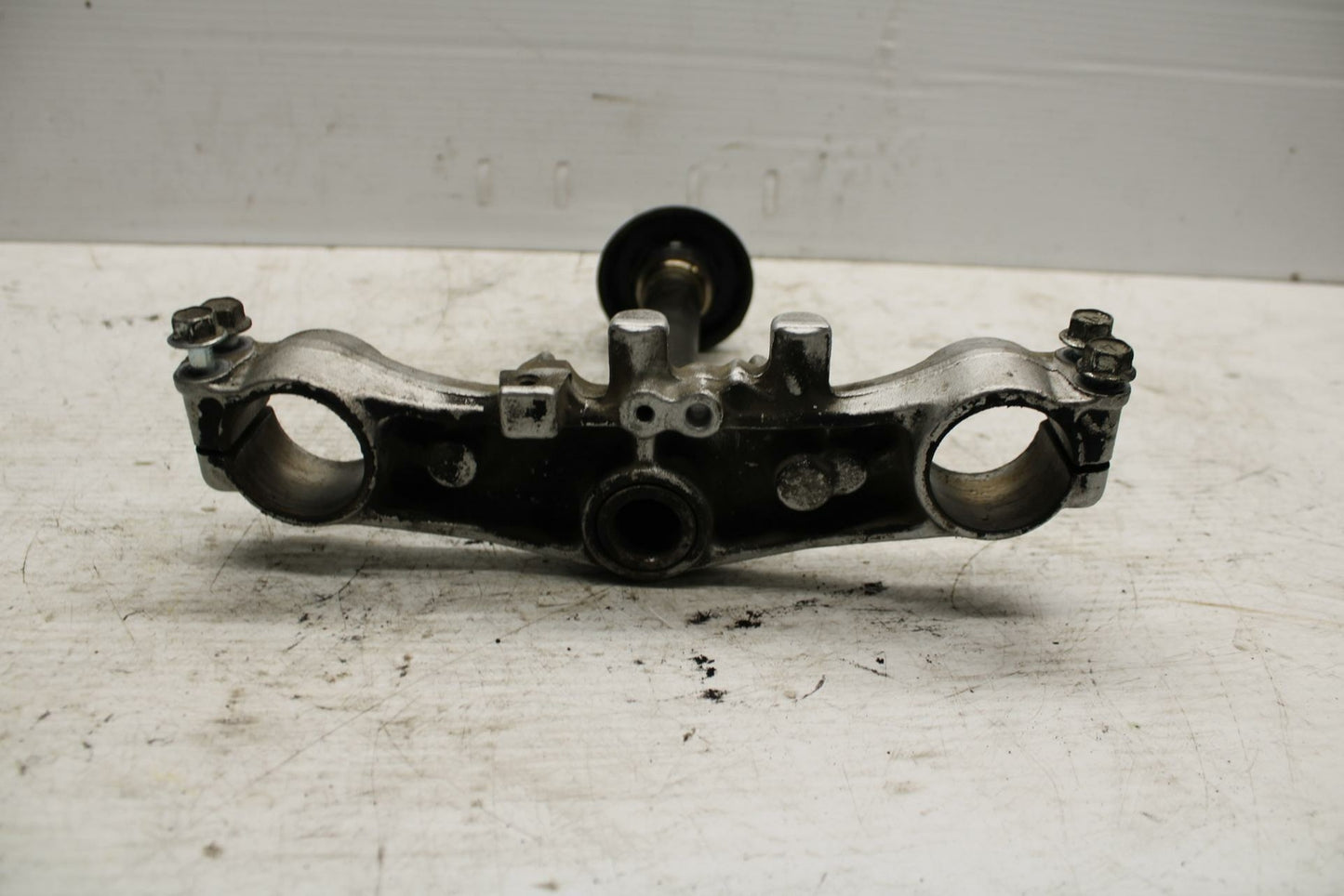 99-02 SUZUKI SV650S FRONT FORKS CLAMP LOWER TRIPLE TREE STEM BB299