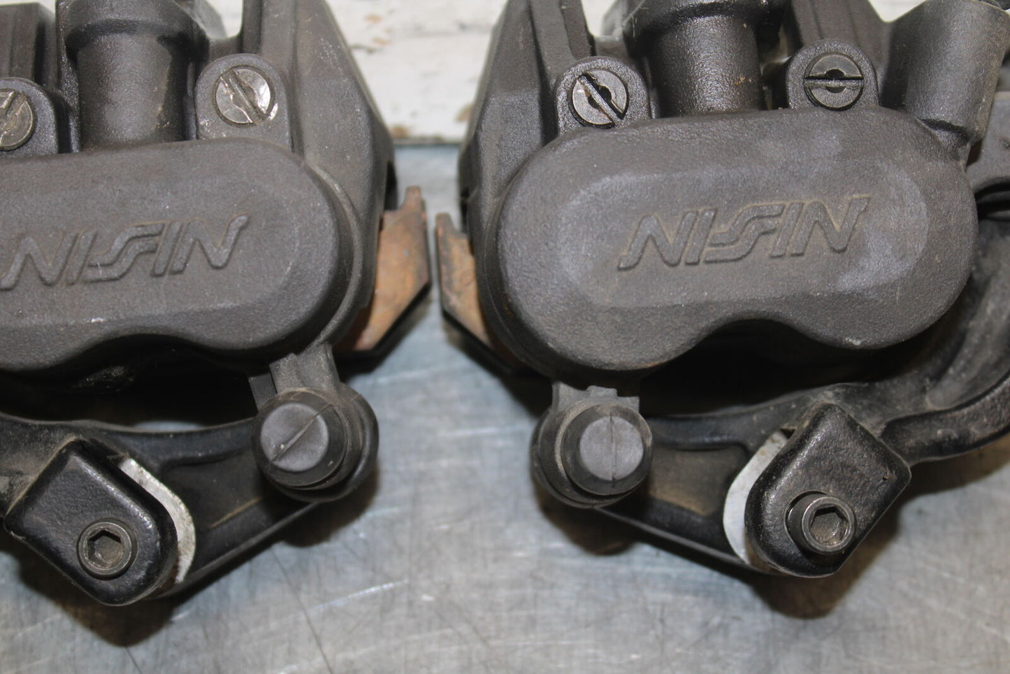 93-00 HONDA GOLDWING 1500 GL1500SE RIGHT LEFT FRONT BRAKE CALIPER SET PAIR BB700