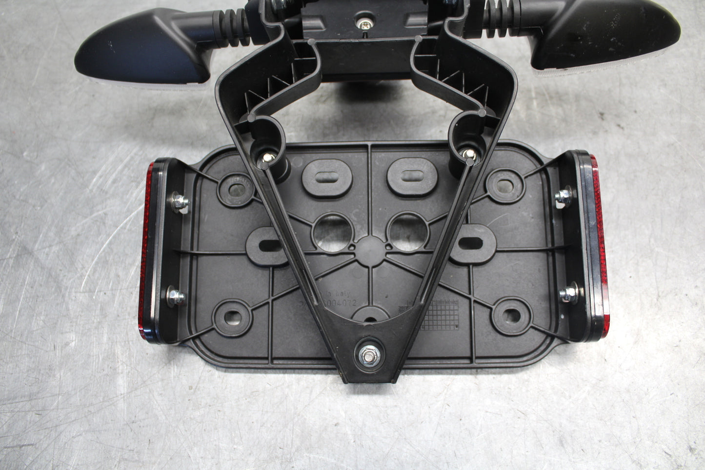 21-24 APRILIA RSV4 R REAR BACK FENDER MUD GUARD BB668