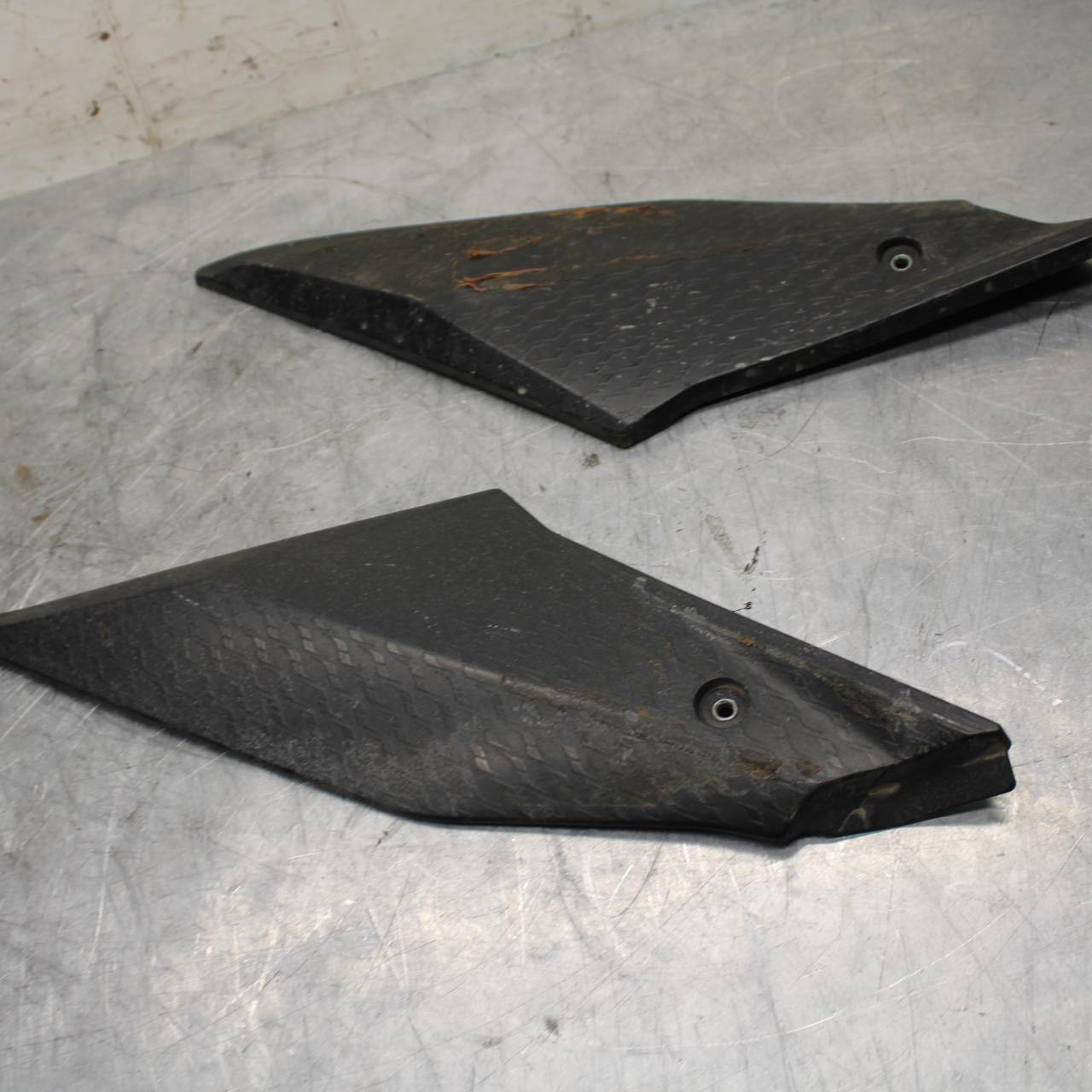18 YAMAHA YZF R1 RIGHT LEFT GAS FUEL TANK PANELS COVERS TRIM SET COWLS BB473