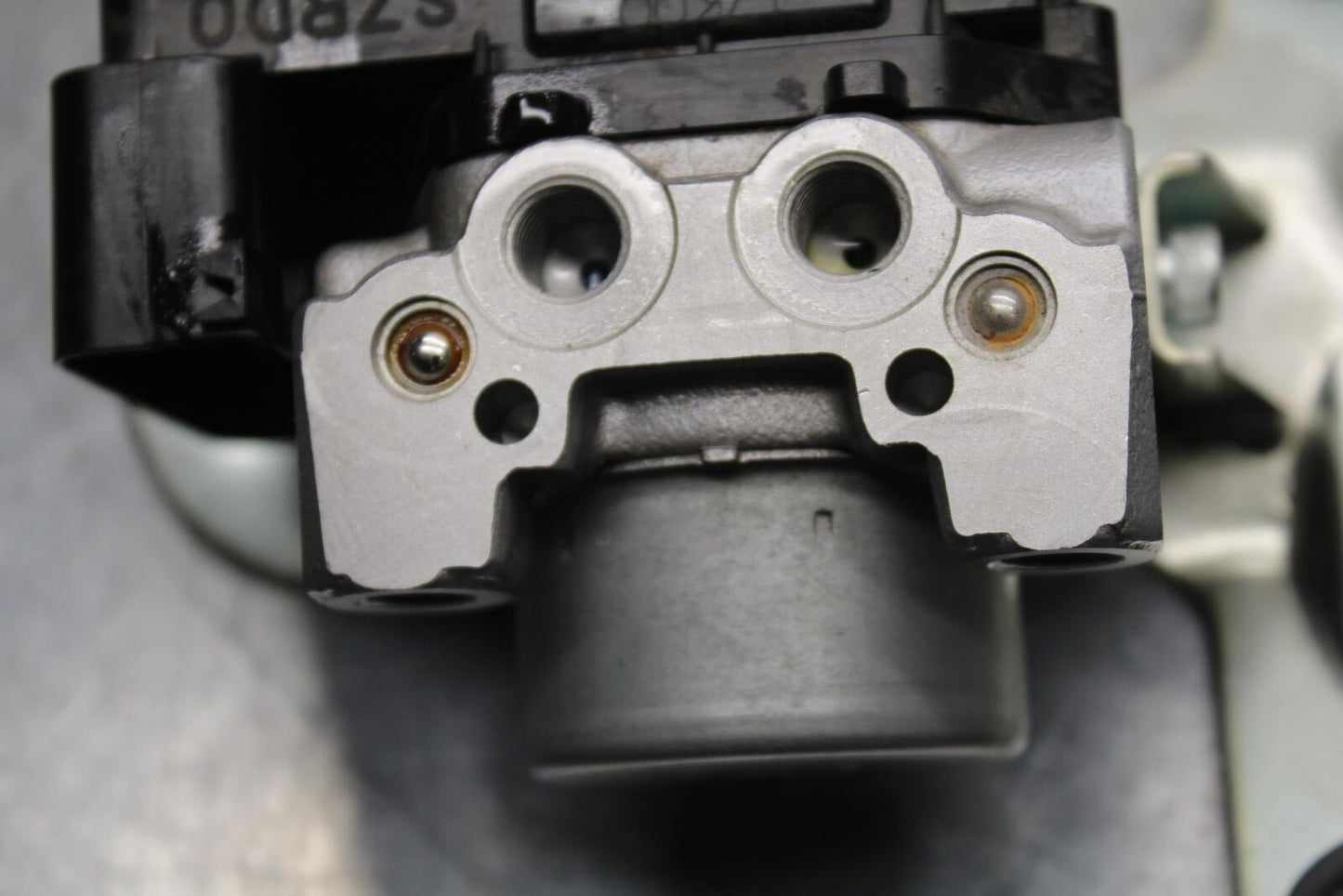 20 SUZUKI GSXR 1000 ABS PUMP UNIT MODULE BB597
