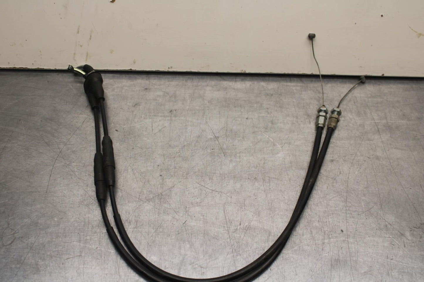 2003 Suzuki SV1000S THROTTLE CABLES LINES BB85