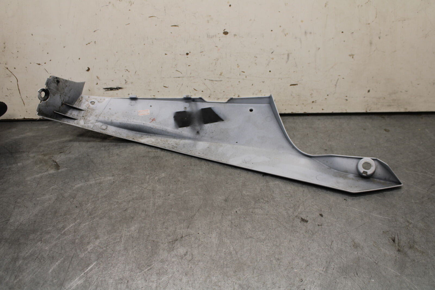 18-23 KAWASAKI NINJA 400 RIGHT LOWER BOTTOM BELLY SIDE FAIRING COWL BB660