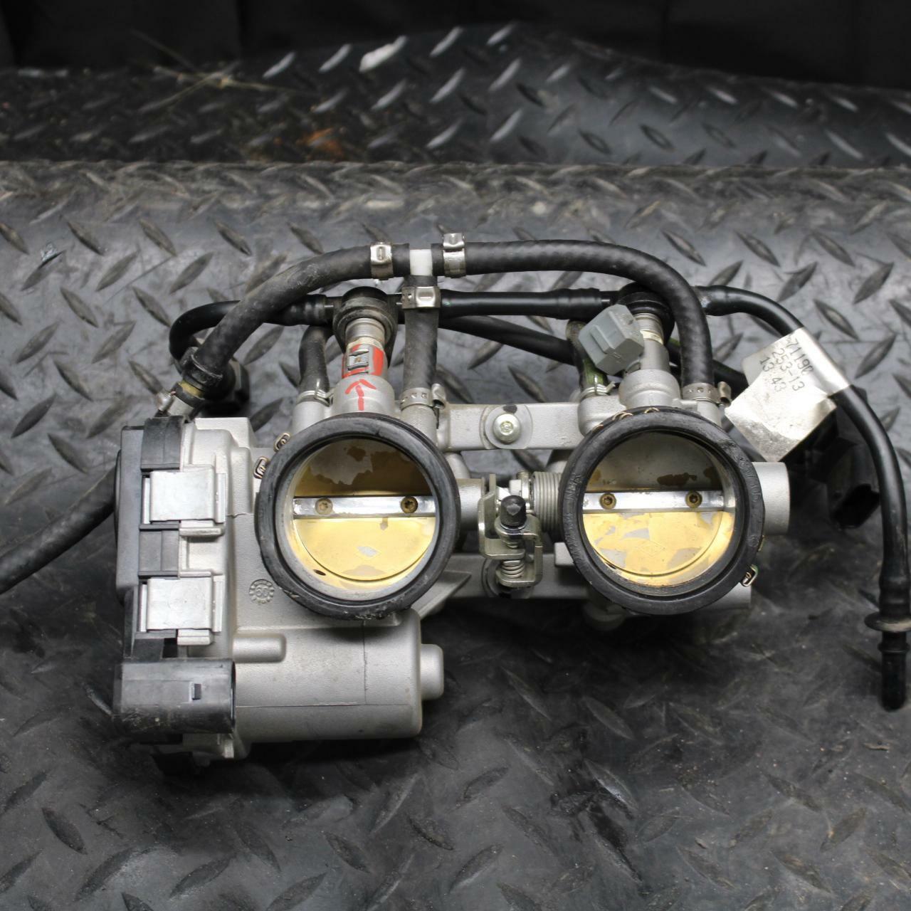 10-11 APRILIA RSV4 R MAIN FUEL INJECTORS / THROTTLE BODIES REAR BB202