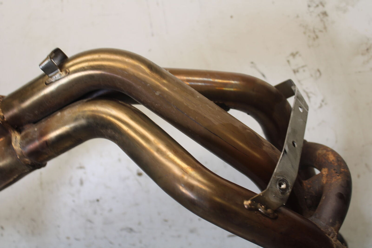 01-06 TRIUMPH TIGER 955I EXHAUST HEADER PIPES MANIFOLD BB693