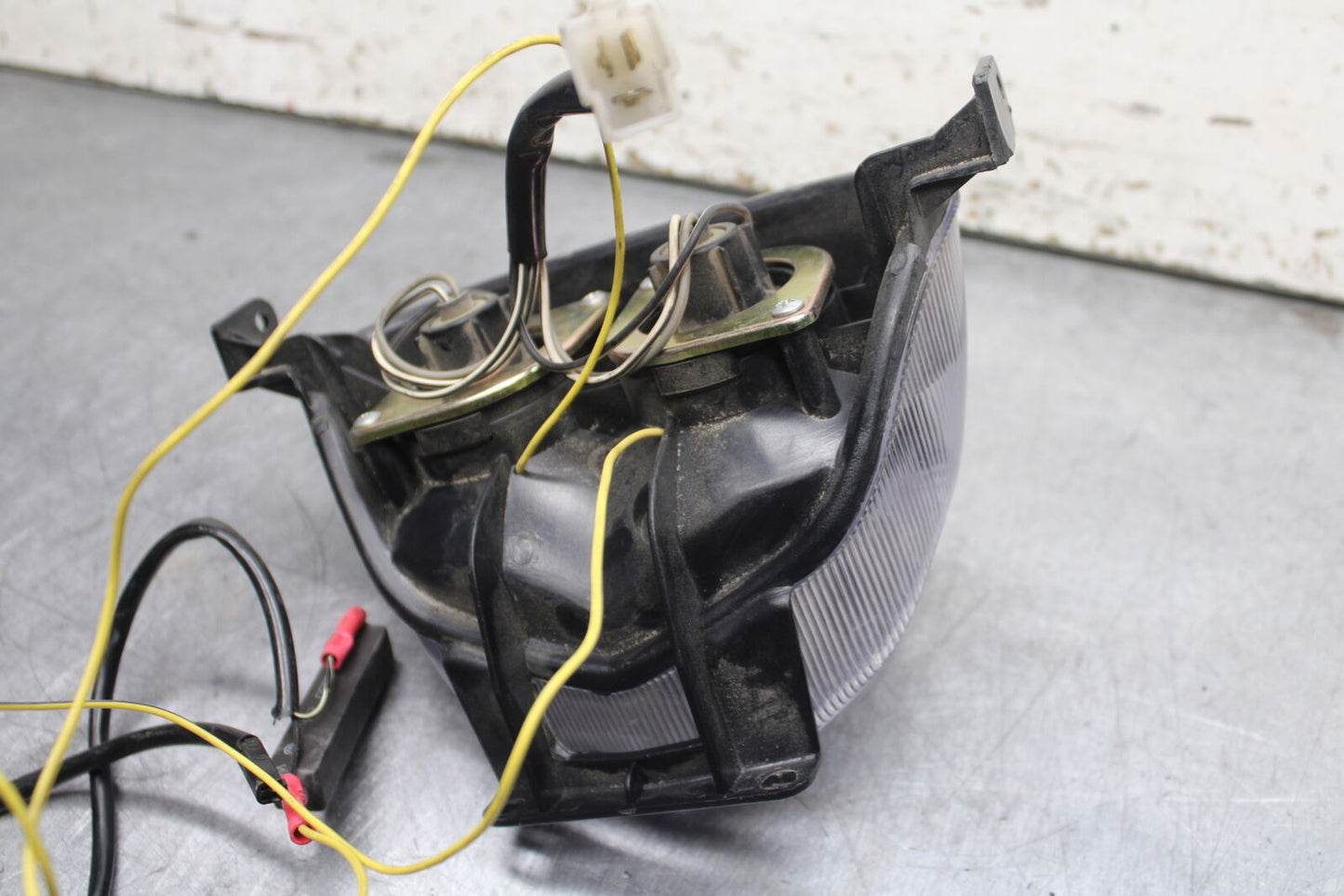 01-02 SUZUKI GSXR1000 AFTERMARKET REAR TAIL TAILLIGHT BACK BRAKE LIGHT BB113