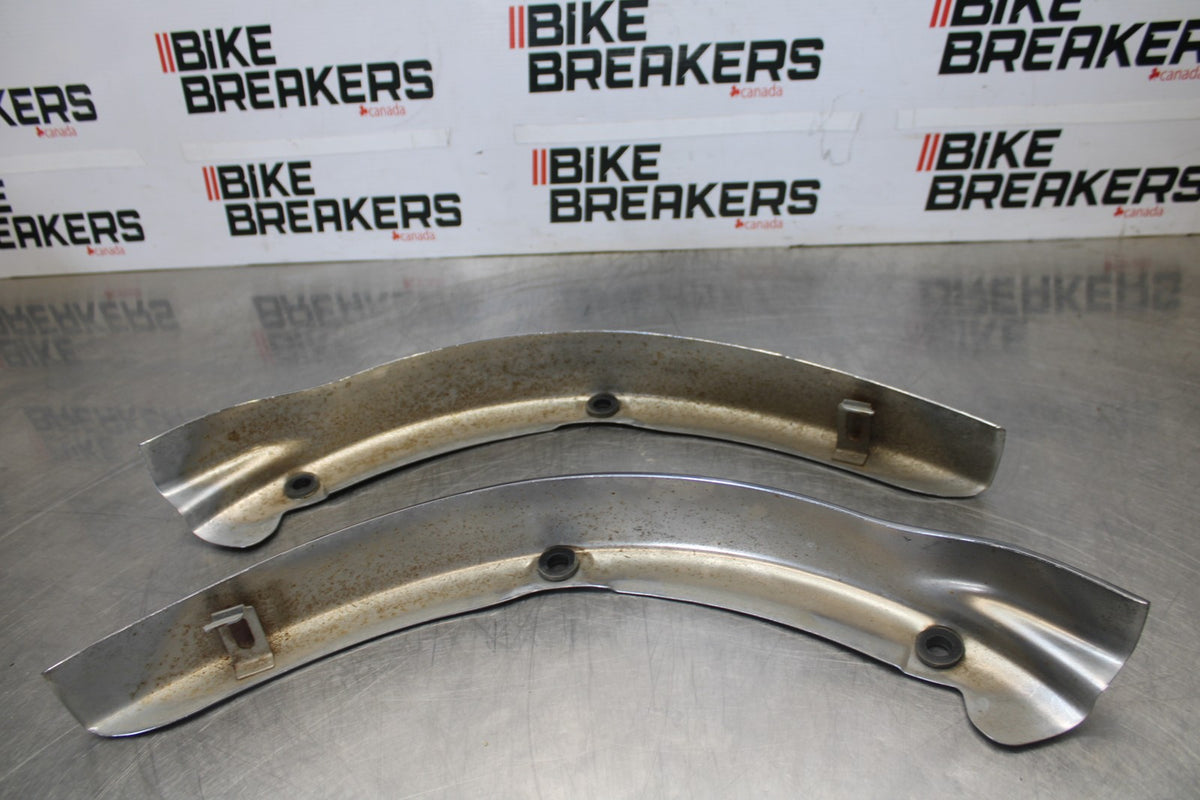 08 KAWASAKI VULCAN 1600 VN1600D NOMAD REAR FRAME SUBFRAME COVER GUARDS BB904