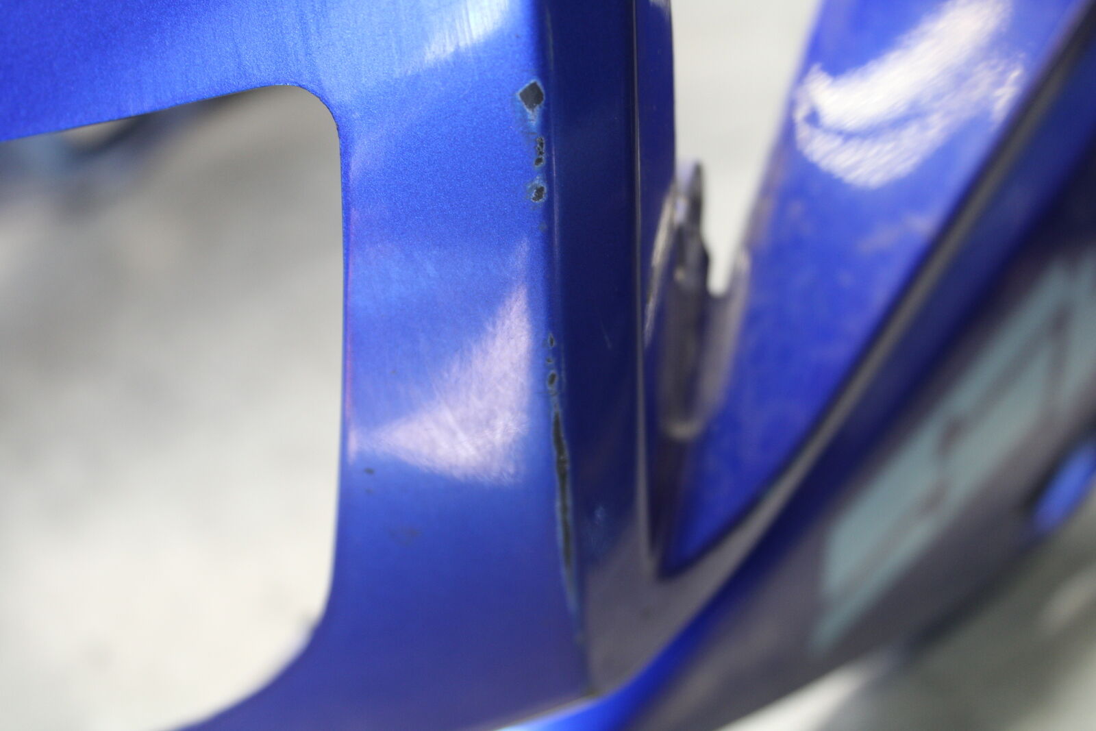 03-07 SUZUKI SV1000S FRONT UPPER NOSE FAIRING COWL SHROUD 94401-16G00-YC2 BB657