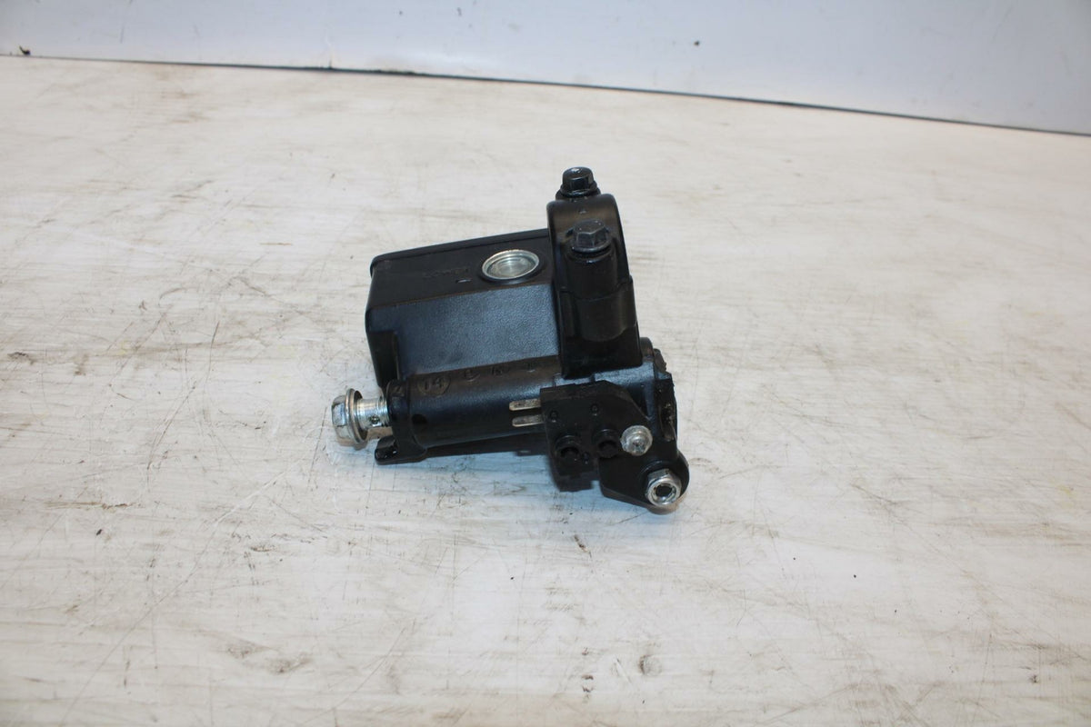 07-12 SUZUKI BANDIT 650F FRONT BRAKE MASTER CYLINDER BB280