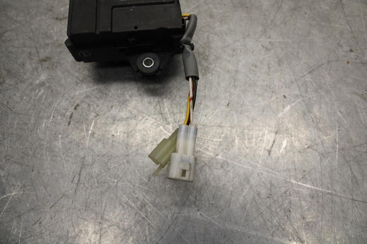 2008 Kawasaki Ninja ZX10R ZX1000E EXHAUST VALVE SERVO MOTOR 21174-0005 BB524